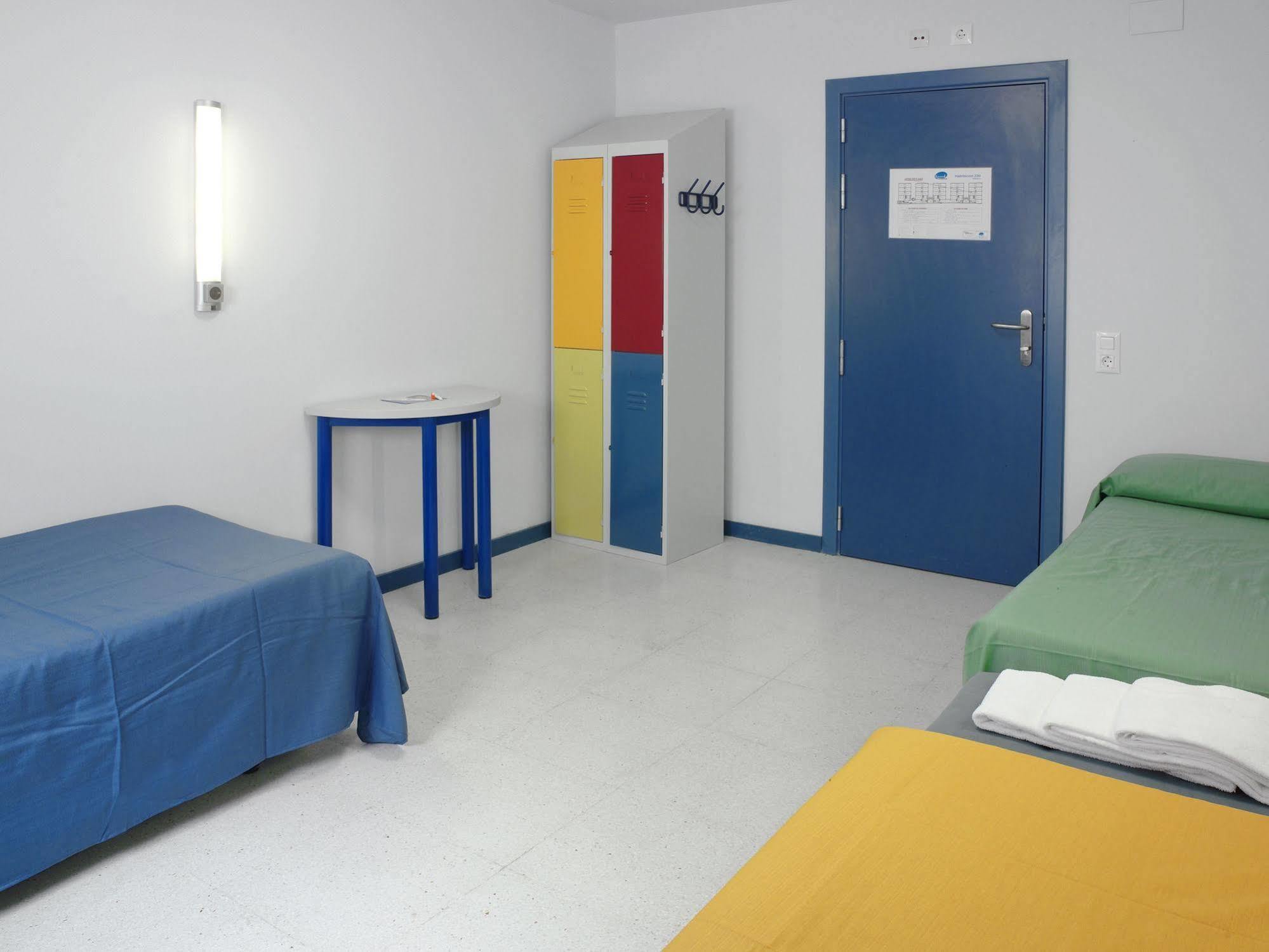 Hostal Welcome Madrid Exterior photo
